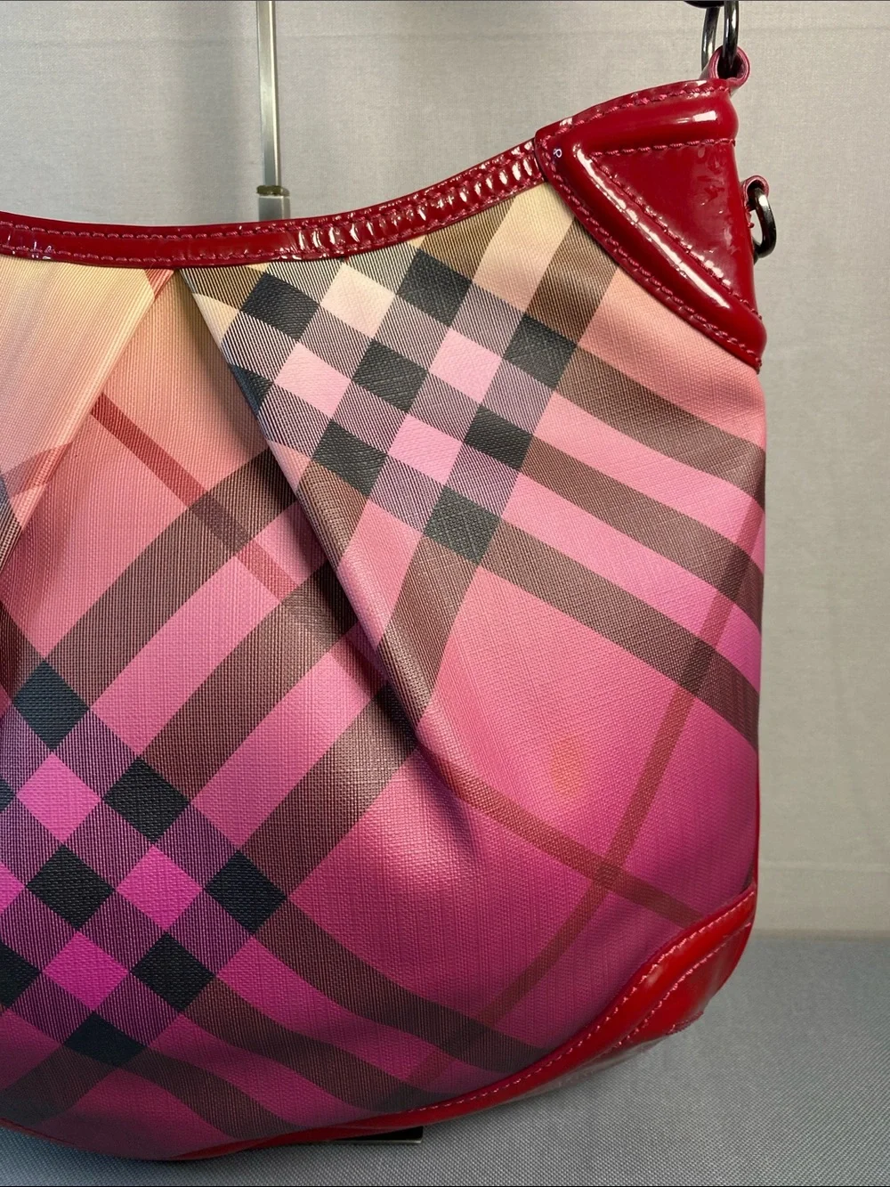 ✨️BURBERRY Craigwell Hobo Bag